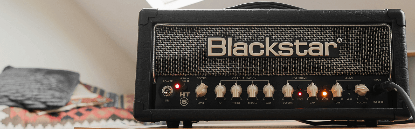 Vue de face d'une image de style de vie d'ampli guitare Blackstar